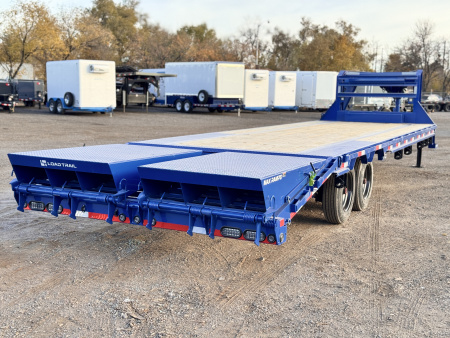 New 2026 Load Trail BLACK FRIDAY 8.5-30 Single Wheel Gooseneck Equipment Hauler 16K GVWR