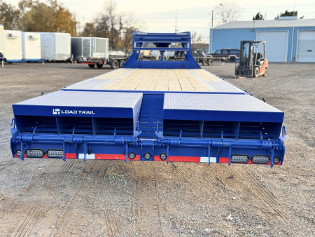New 2026 Load Trail BLACK FRIDAY 8.5-30 Single Wheel Gooseneck Equipment Hauler 16K GVWR