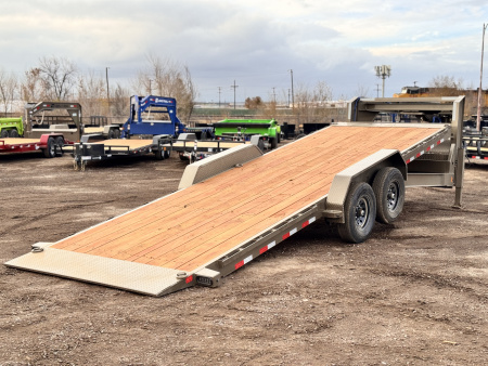 New 2026 Load Trail BLACK FRIDAY 7-24 Single Wheel Gooseneck Tilt Equipment Hauler 14K GVWR