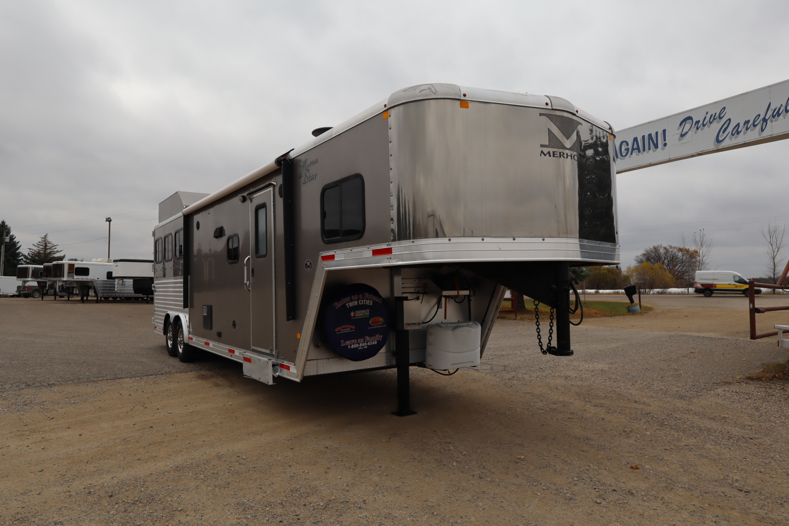 Used 2015 Merhow Trailers 3 Horse LQ W/Slide-out Horse Trailer