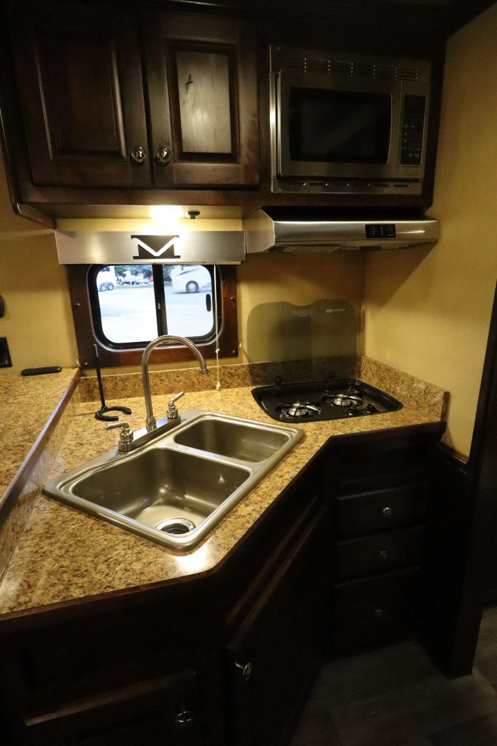 Used 2015 Merhow Trailers 3 Horse LQ W/Slide-out Horse Trailer