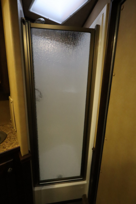 Used 2015 Merhow Trailers 3 Horse LQ W/Slide-out Horse Trailer