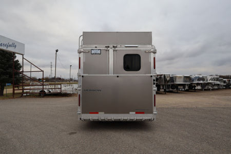 Used 2015 Merhow Trailers 3 Horse LQ W/Slide-out Horse Trailer