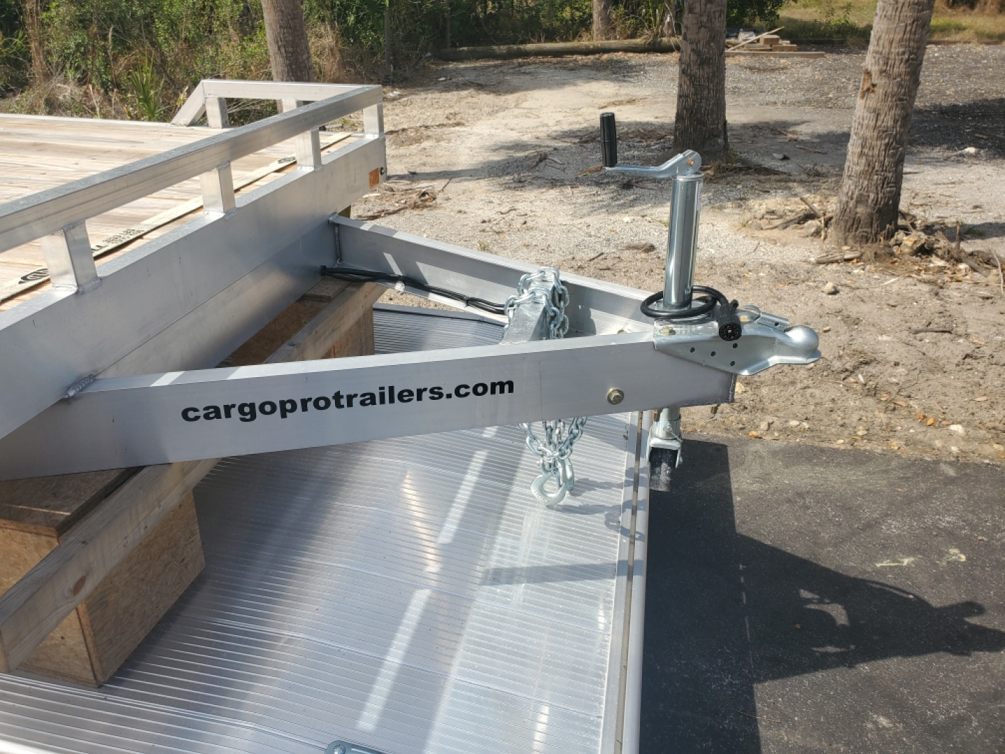 New 2026 ALCOM 7X18 TANDEM AXLE 7000 LB GVWR ALUMINUM Car / Racing Trailer WITH ALUMINUM DECK, SLIDE IN RAMPS, REMOVEABLE FENDER