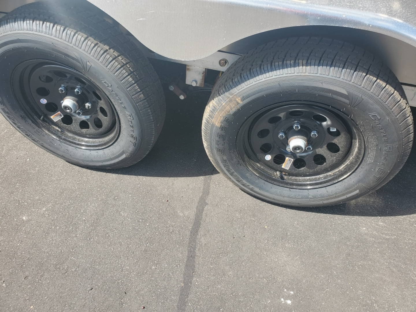 New 2026 ALCOM 7X18 TANDEM AXLE 7000 LB GVWR ALUMINUM Car / Racing Trailer WITH ALUMINUM DECK, SLIDE IN RAMPS, REMOVEABLE FENDER