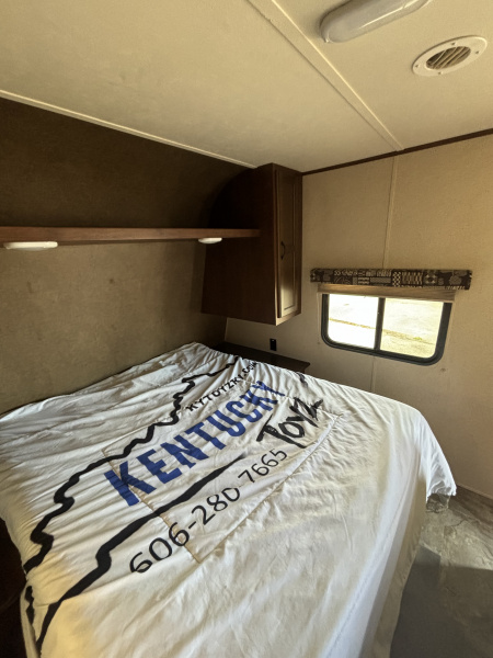 Used 2015 Jayco Jayflight Travel Trailer