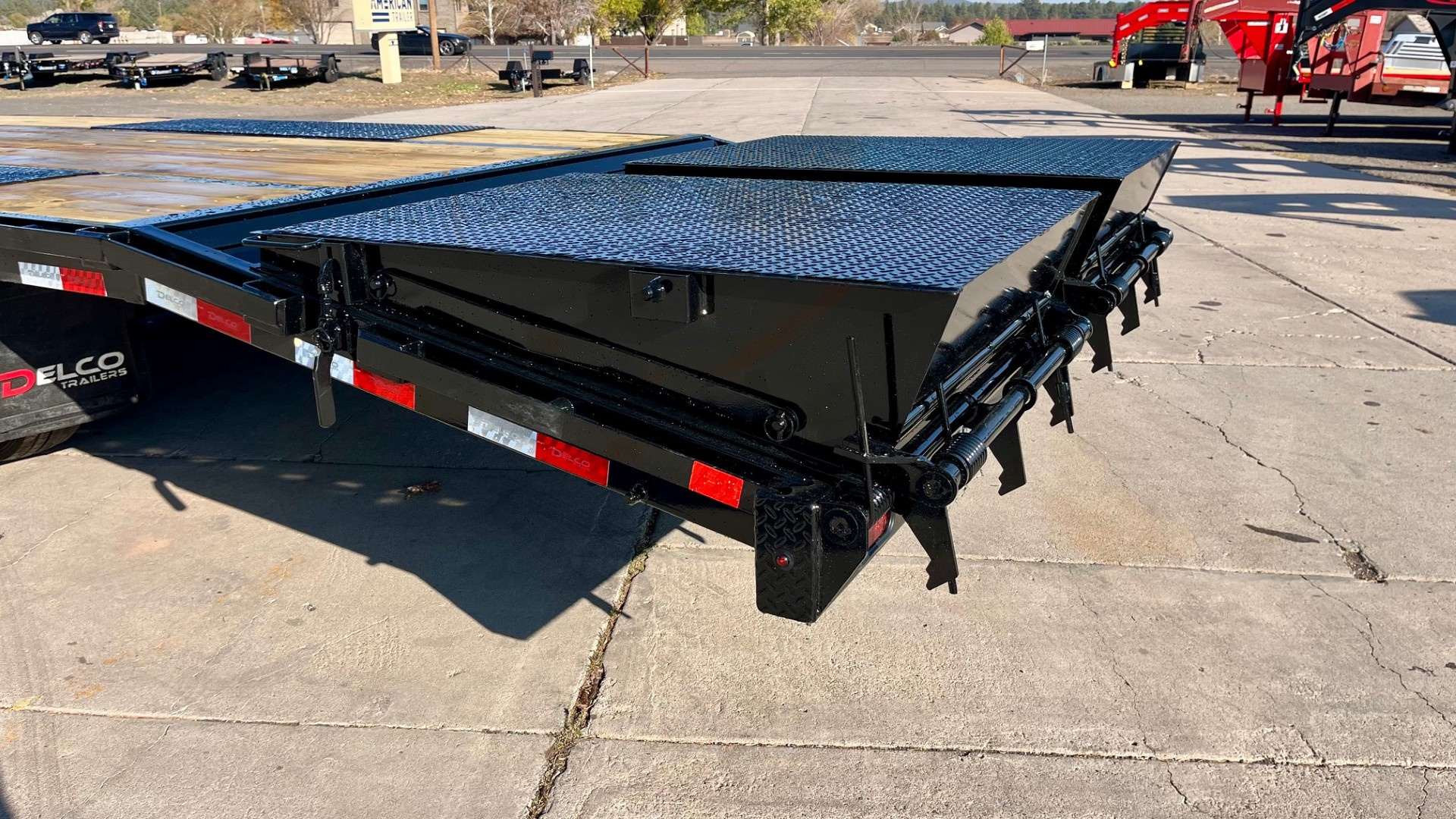 New 2026 Delco Gooseneck Tandem Axle Low Profile /20,000 GVWR/102"X35'