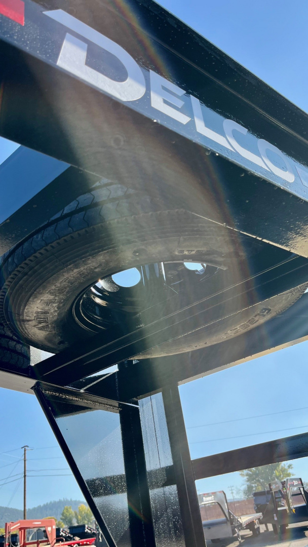 New 2026 Delco Gooseneck Tandem Axle Low Profile /20,000 GVWR/102"X35'