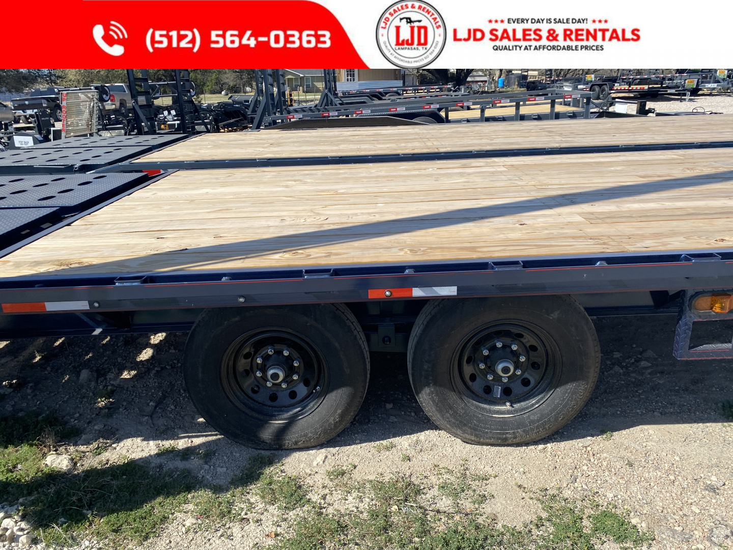 New 2026 Lion - 14K GVWR - 25' Deckover Trailer - Mega Ramps