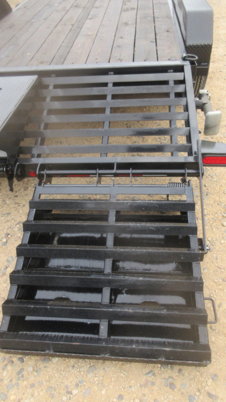 Used 2023 Big Tex Trailers 14ET-18BK-MR Equipment Trailer