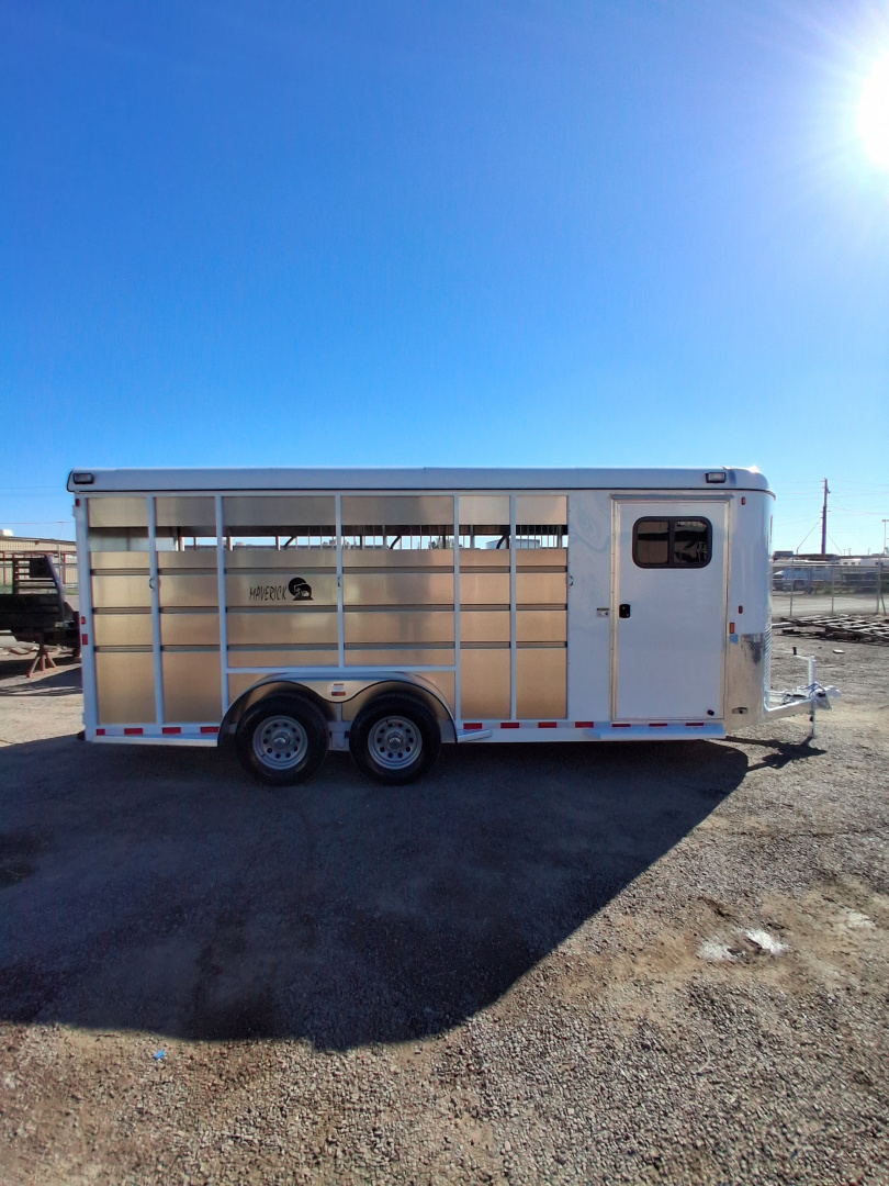 New 2026 Maverick Trailers MAVERICK 4H HS BP Horse Trailer