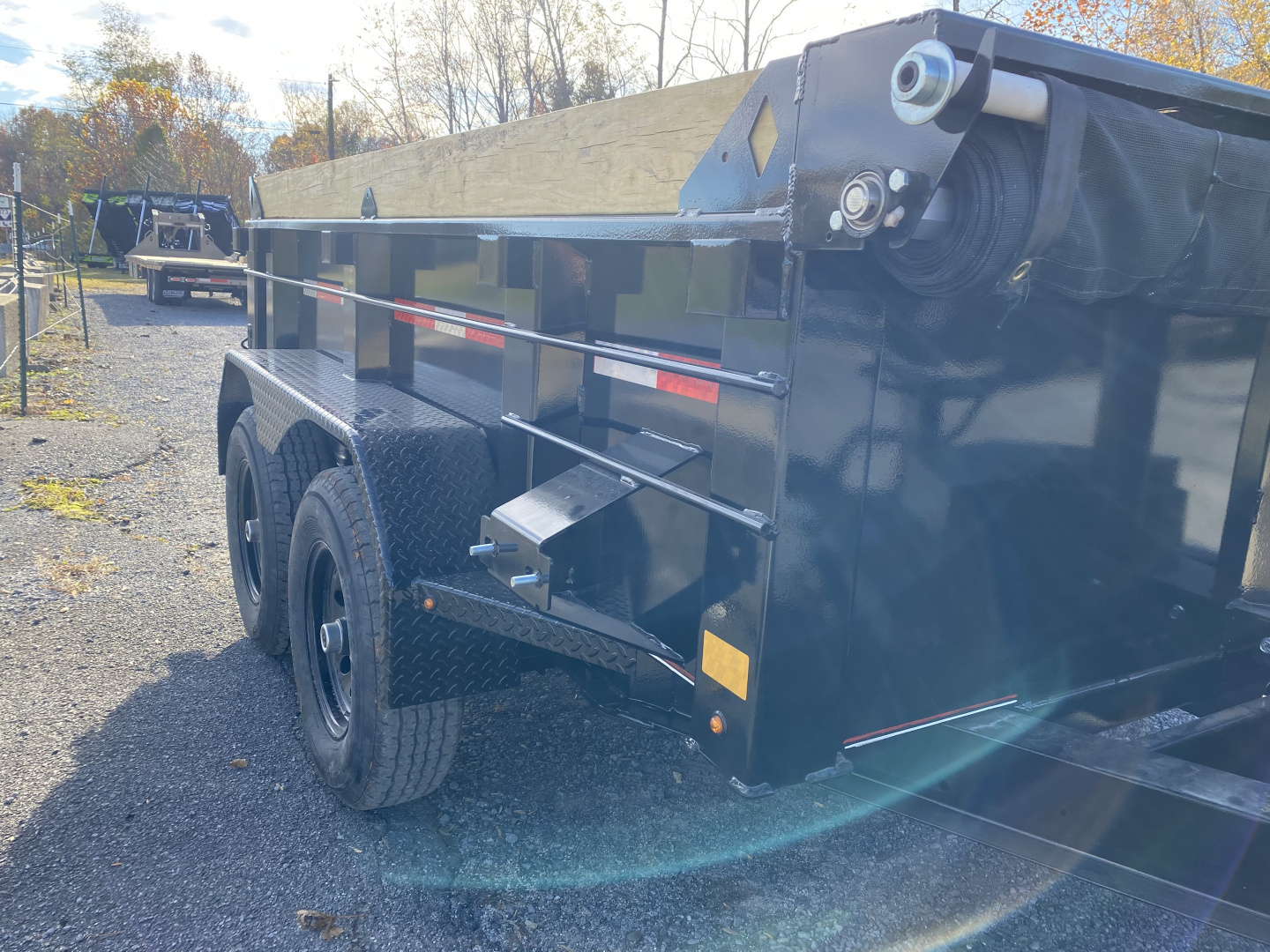 New 2026 Diamond C MDT206 TELESCOPIC DUMP TRAILER PACESETTER EDITION 6’5”X12’ SOLAR CHARGER