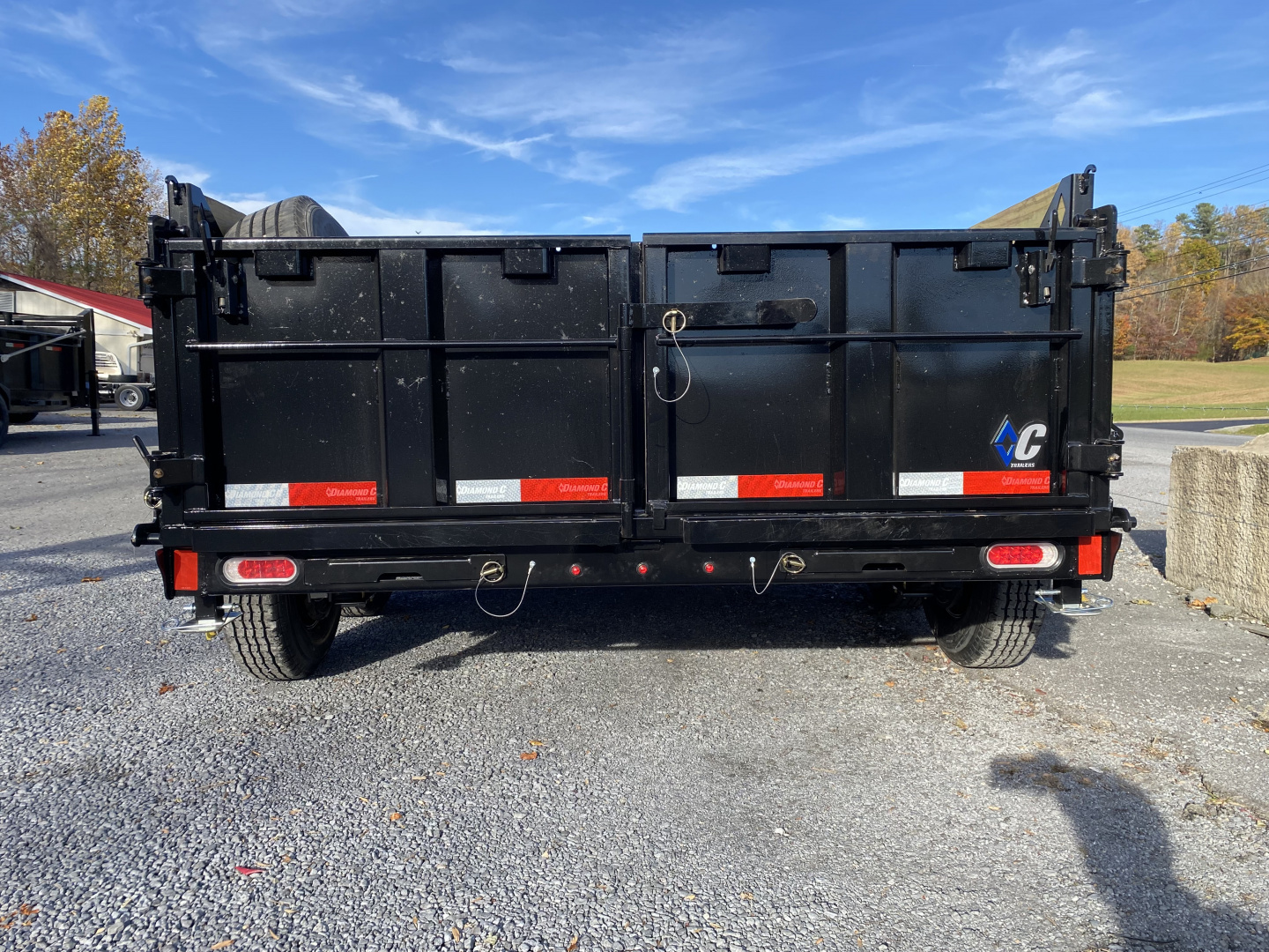 New 2026 Diamond C MDT206 TELESCOPIC DUMP TRAILER PACESETTER EDITION 6’5”X12’ SOLAR CHARGER