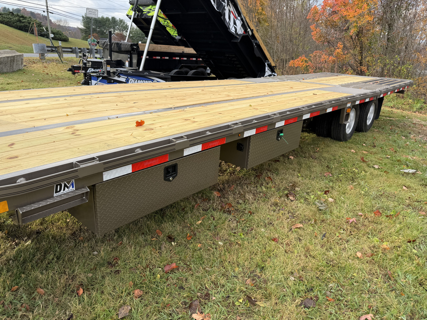 New 2026 Diamond C FMAX210 GOOSENECK TRAILER PACESETTER EDITION HYDRO DOVE & JACKS DISC BRAKES ALUMINUM OUTER RIMS