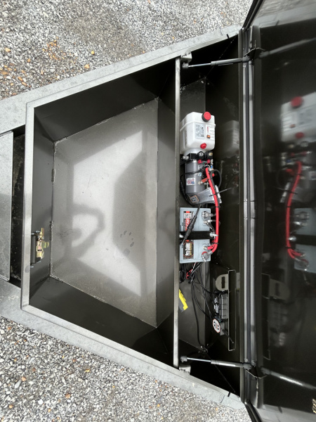 New 2026 MAXXD Dump Trailer | 14' x 83" | 14K GVWR