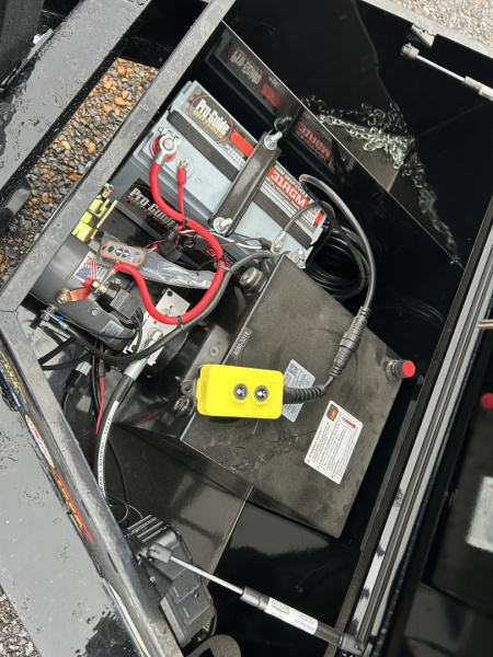 New 2026 MAXXD Dump Trailer | 83" x 16' | 17.5K GVWR