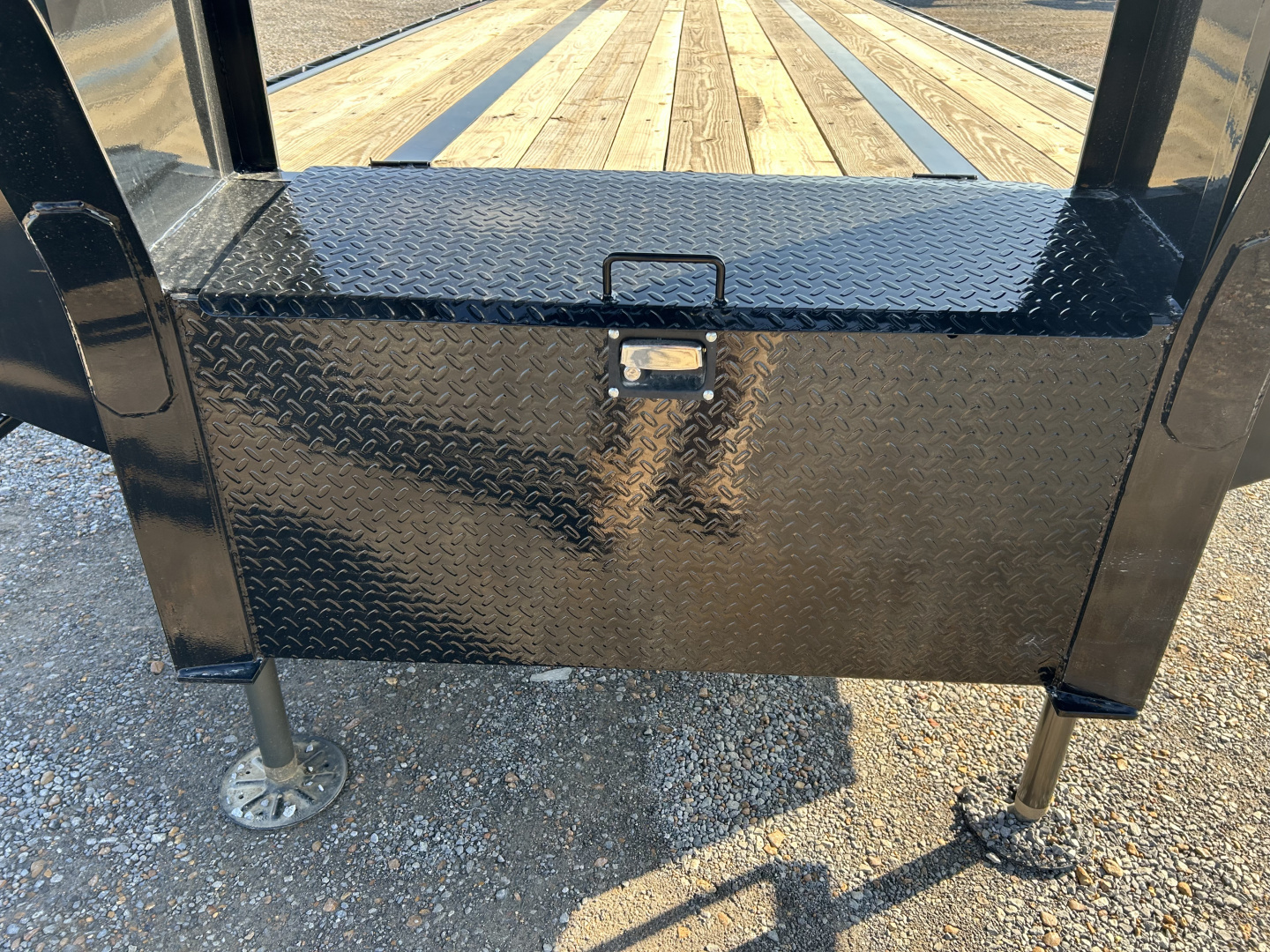 New 2026 MAXXD Gooseneck Flatbed Trailer | 102" x 40' 30K GVWR