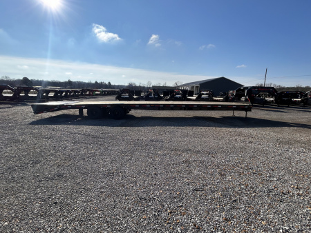 New 2026 MAXXD Gooseneck Flatbed Trailer | 102" x 40' 30K GVWR