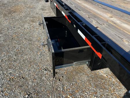 New 2026 MAXXD Gooseneck Flatbed Trailer | 102" x 40' 30K GVWR