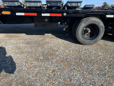 New 2026 MAXXD Gooseneck Flatbed Trailer | 102" x 40' 30K GVWR