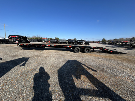 New 2026 MAXXD Gooseneck Flatbed Trailer | 102" x 40' 30K GVWR