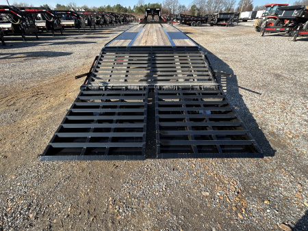 New 2026 MAXXD Gooseneck Flatbed Trailer | 102" x 40' 30K GVWR