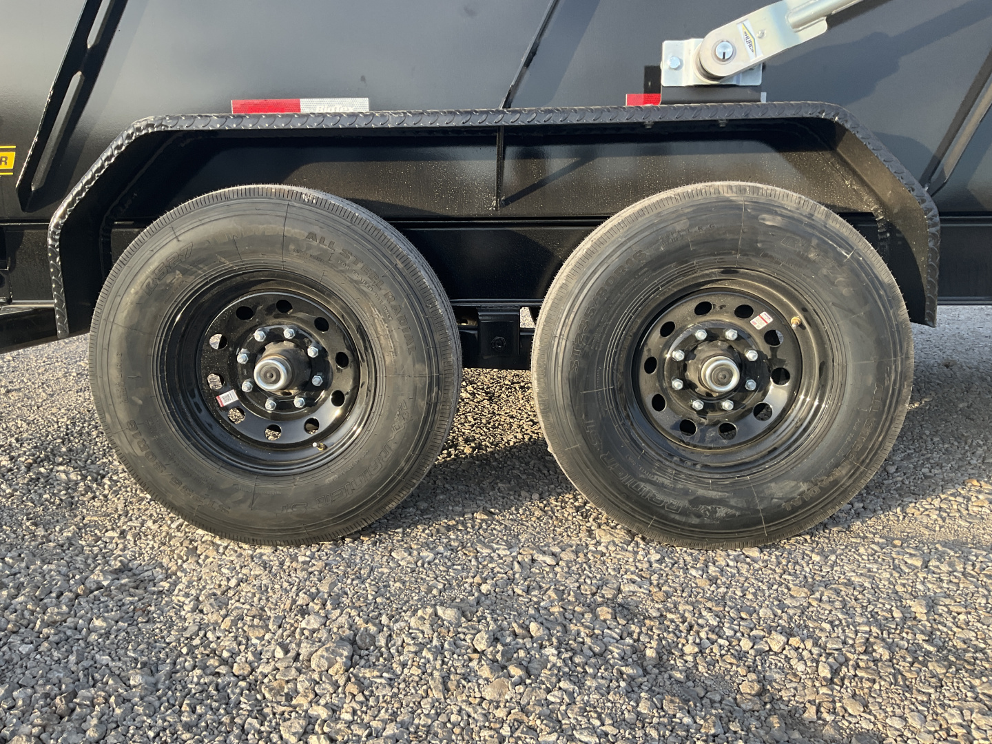 New 2026 Big Tex 83″ x 14′ Bumper Pull Tandem Axle Low Profile Telescopic Dump w/ 48″ Sides – TD X-Series Package