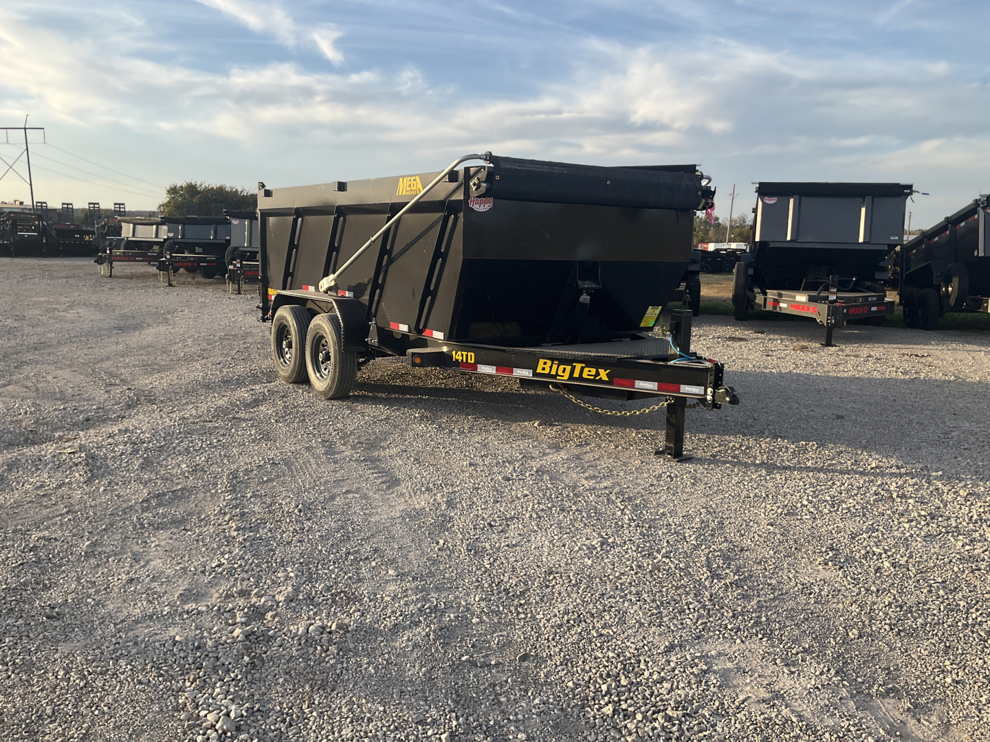 New 2026 Big Tex 83″ x 14′ Bumper Pull Tandem Axle Low Profile Telescopic Dump w/ 48″ Sides – TD X-Series Package