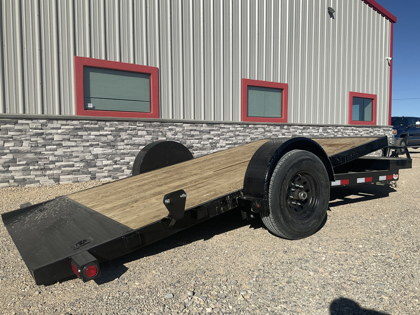 New 2026 PJ 81"x16' Single Axle HD Tilt Trailer – T1
