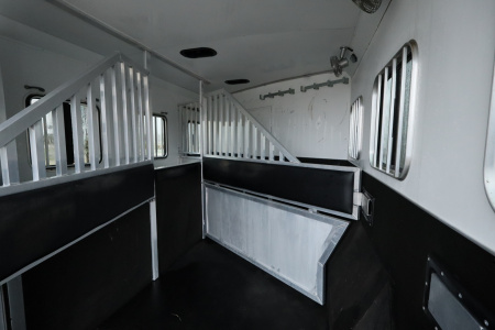 Used 2015 Bison Trailers 3 horse LQ Horse Trailer