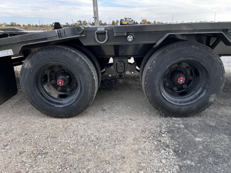 New SALE $$$ 2026 MAXXD YDB 102"X32' 12' HYDRAULIC DOVETAIL 25.9K GVWR HD Equipment Trailer