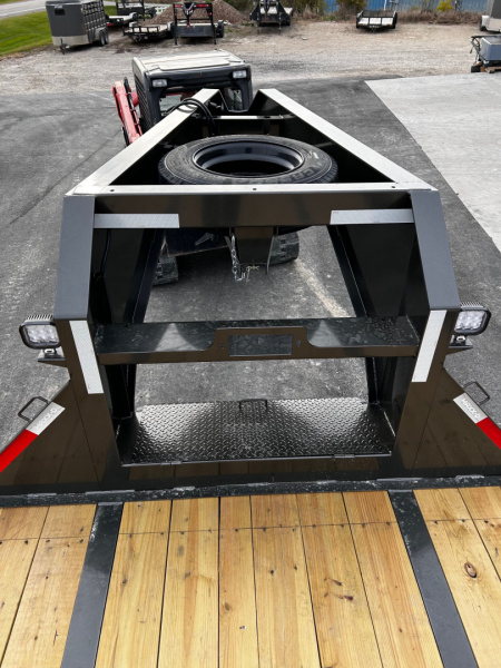 New SALE $$$ 2026 MAXXD YDB 102"X32' 12' HYDRAULIC DOVETAIL 25.9K GVWR HD Equipment Trailer