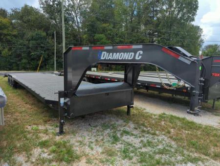 New 2023 Diamond C Trailers MVC307-GN 44X102 Car Hauler