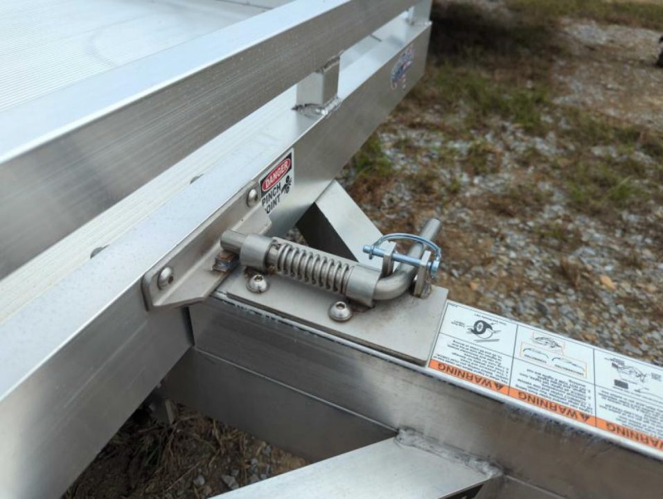 Used 2023 Aluma 7814TILT-S