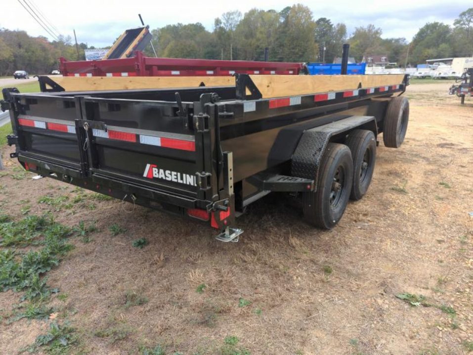 New 2025 Diamond C Trailers HDU208  Dump Trailer