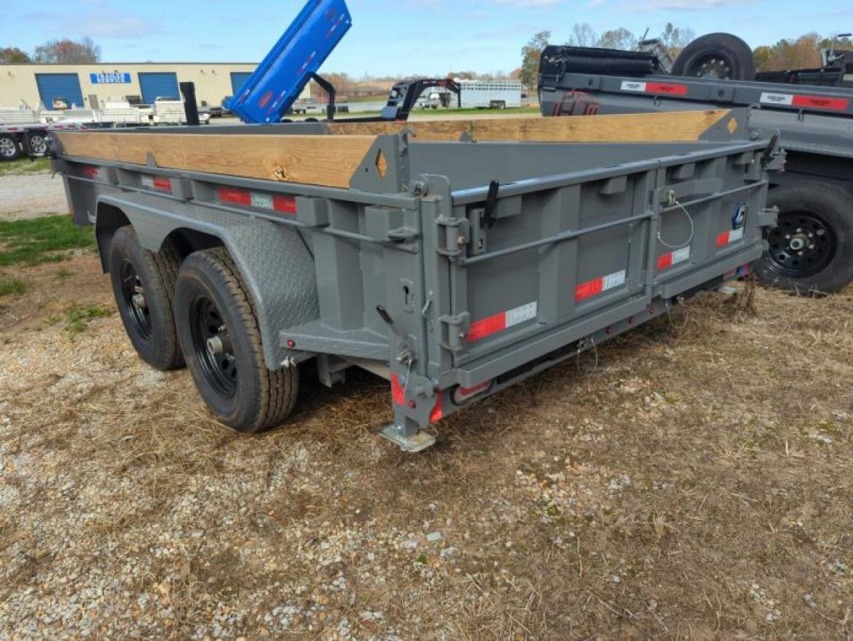 New 2025 Diamond C Trailers MDT206 Dump Trailer