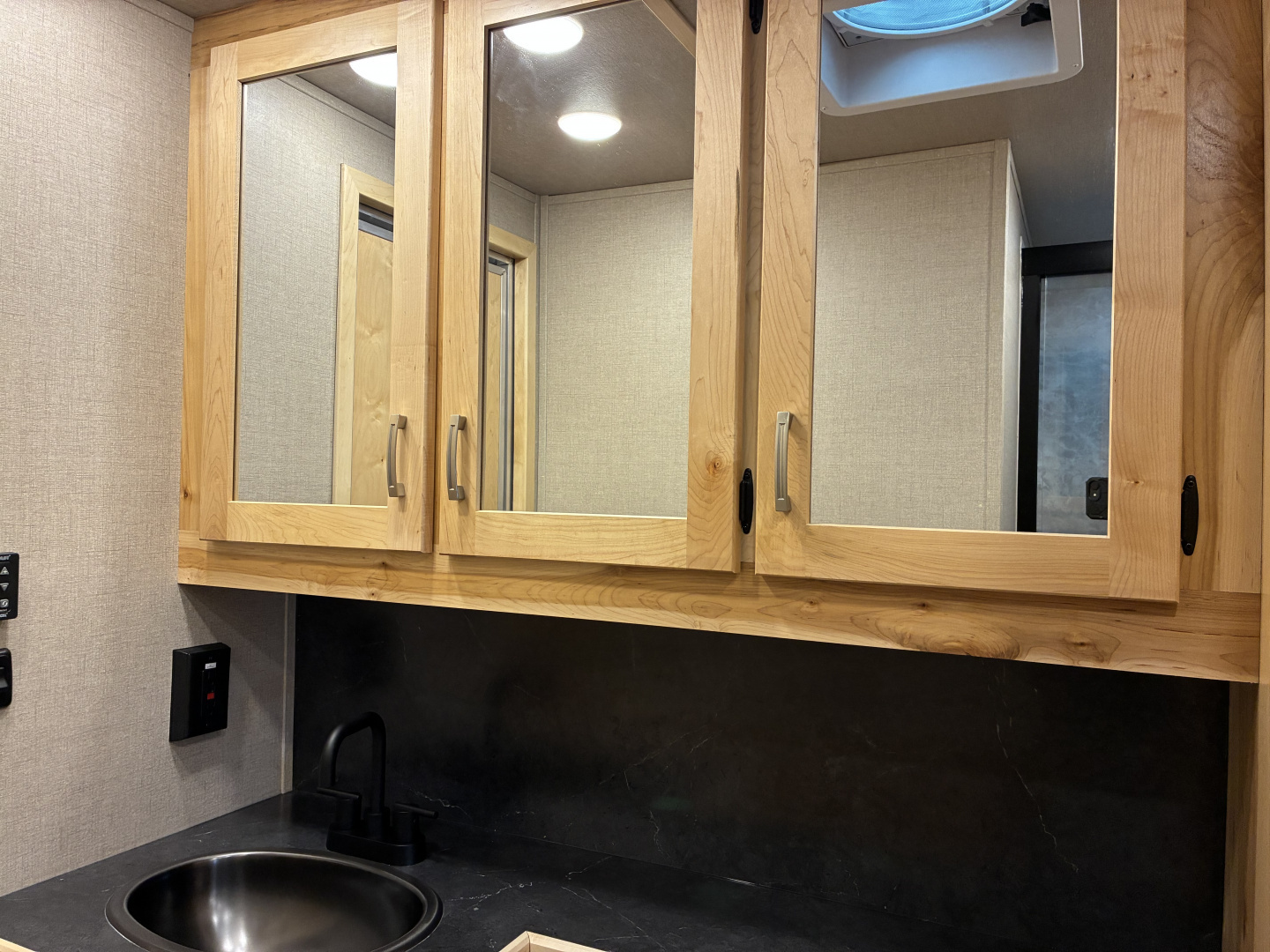 New 2026 Lakota Charger 14' LE 13'LQ Stock/Combo Trailer