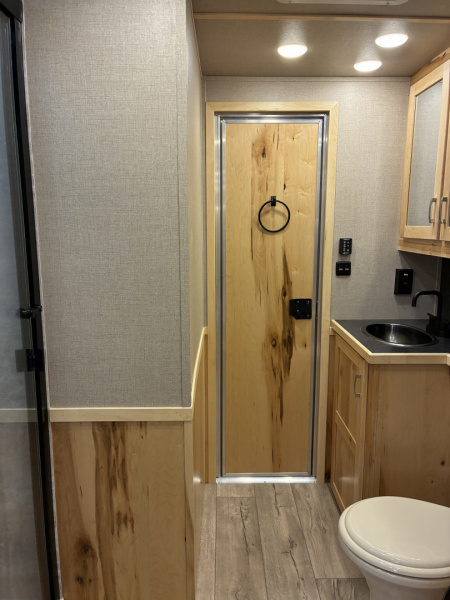 New 2026 Lakota Charger 14' LE 13'LQ Stock/Combo Trailer