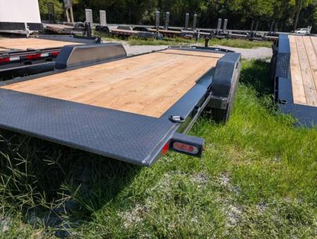 New 2025 Diamond C Trailers HDT207 Tilt Trailer
