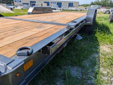New 2025 Diamond C Trailers HDT207 Tilt Trailer