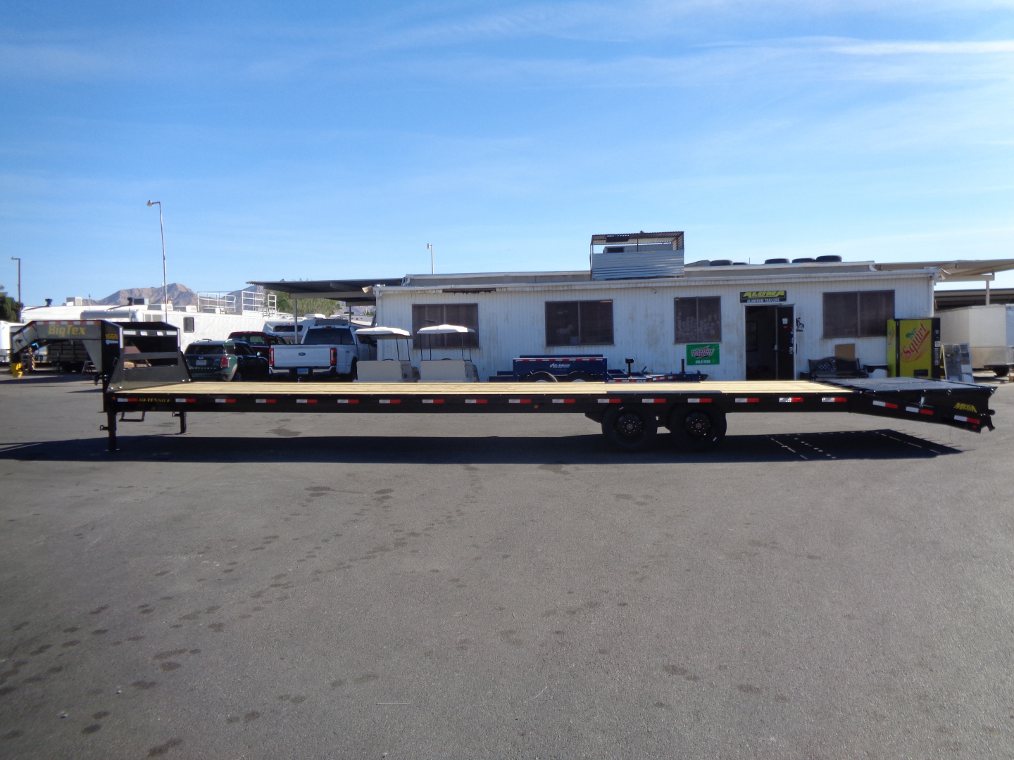 New 2026 Big Tex Trailer * 16GN-40D5A * 40ft Super Duty Single Wheel Tandem Axle Gooseneck Trailer