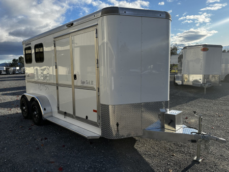 New 2026 Sundowner 2H Super Tack Horse Trailer