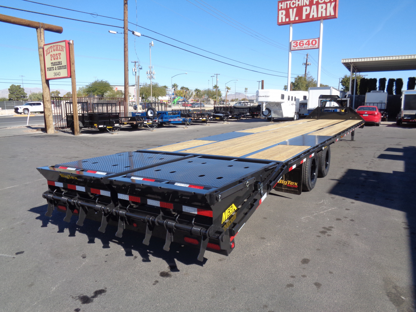 New 2026 Big Tex Trailer * 22GN-40D5A * 40ft Tandem Dual Wheel Gooseneck Trailer W/ Mega Ramps