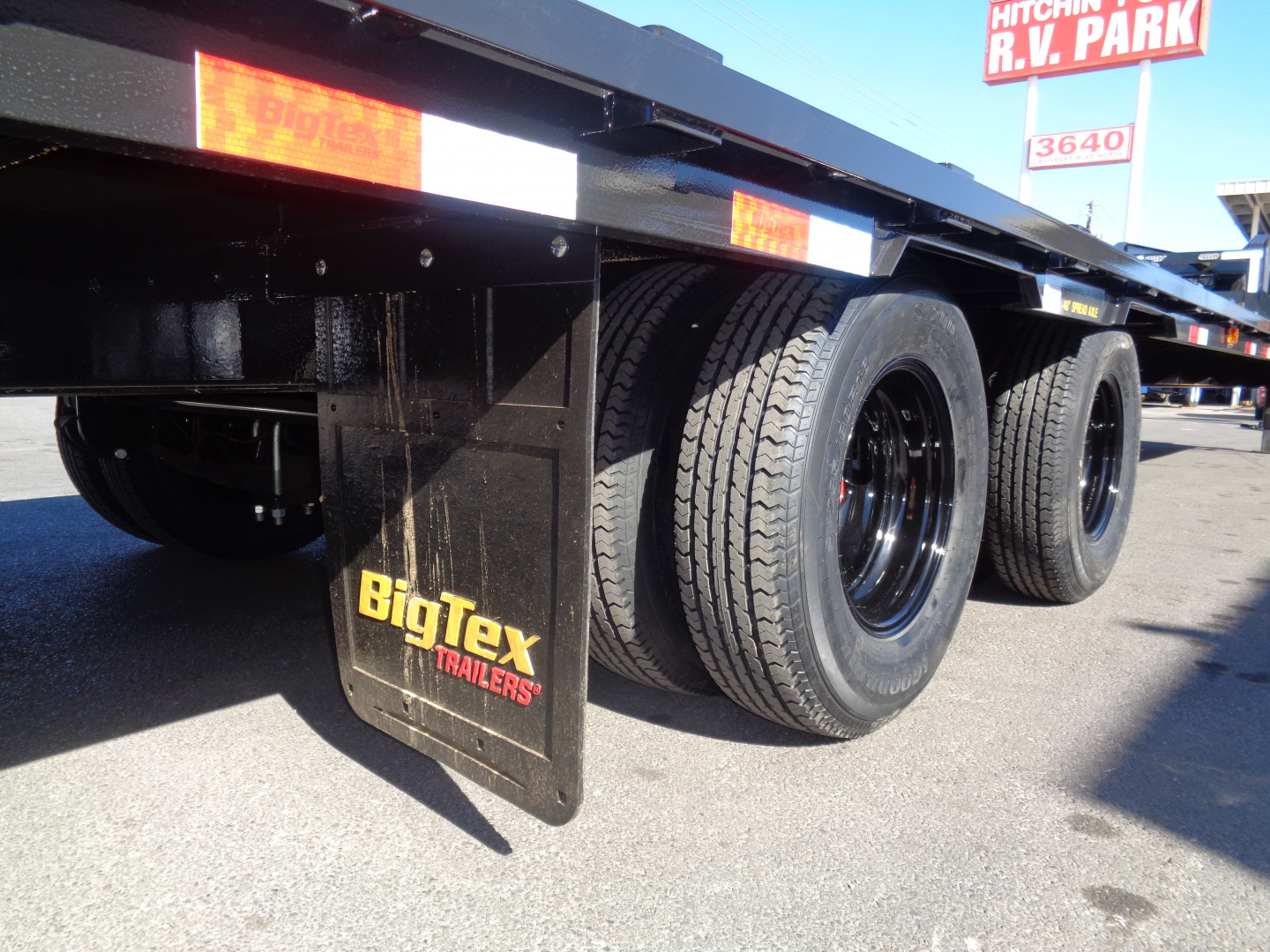 New 2026 Big Tex Trailer * 22GN-40D5A * 40ft Tandem Dual Wheel Gooseneck Trailer W/ Mega Ramps
