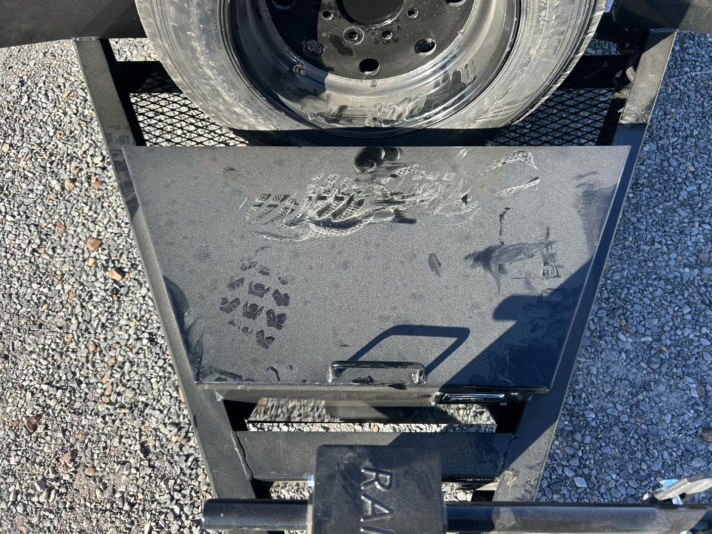 New 2026 MAXXD 83" X 22' 17.5K Tilt Equipment Trailer