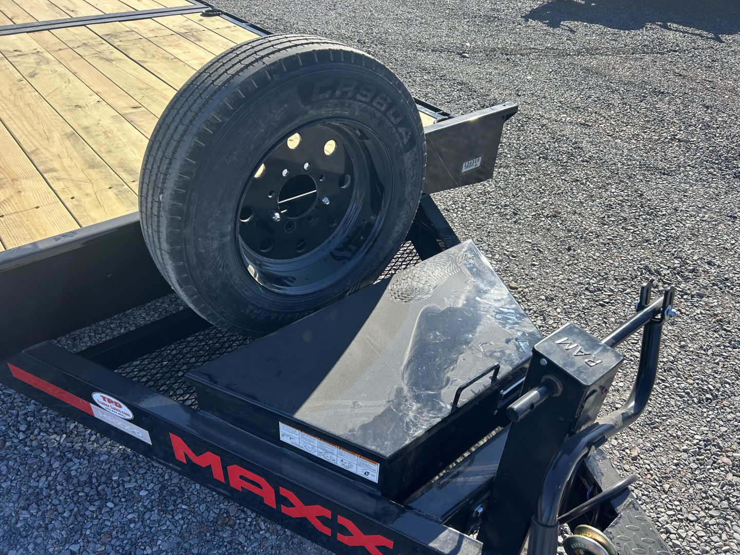 New 2026 MAXXD 83" X 24' 17.5K Tilt Equipment Trailer