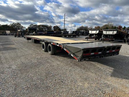 New 2026 MAXXD Gooseneck Flatbed Trailer | 102" x 40' 40K GVWR