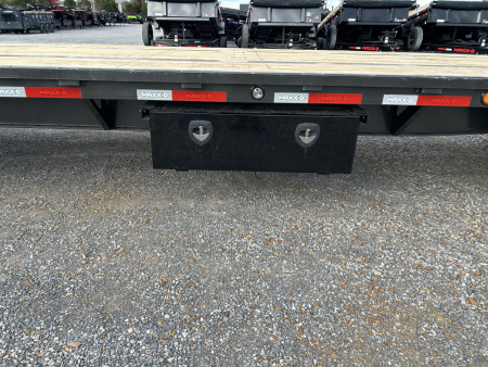 New 2026 MAXXD Gooseneck Flatbed Trailer | 102" x 40' 40K GVWR
