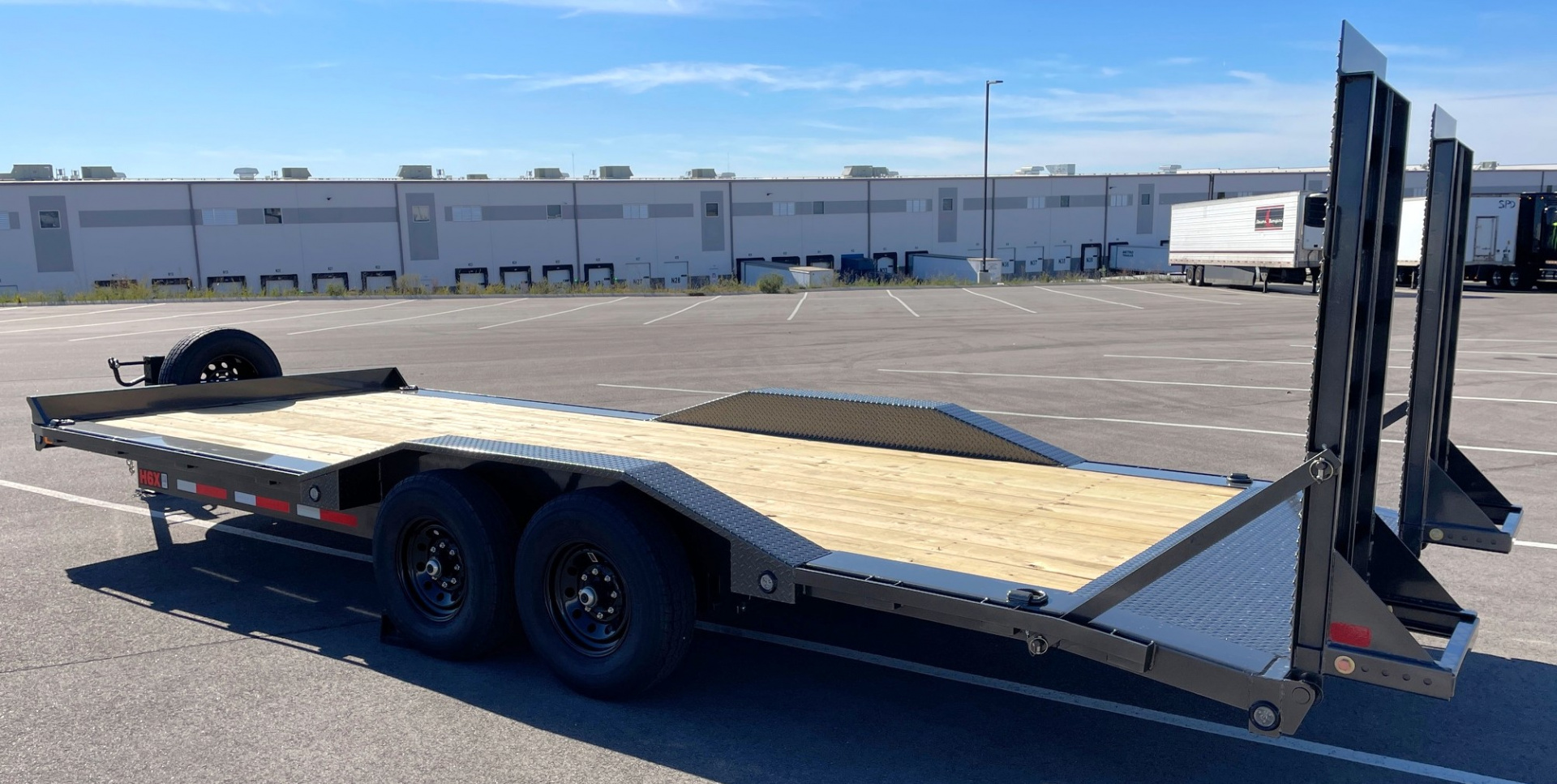 New MAXX-D H6X 22'x 102" Equipment Trailer: Drive Over Fenders, Stand Up Ramps, Spare Tire, GVWR 14,000