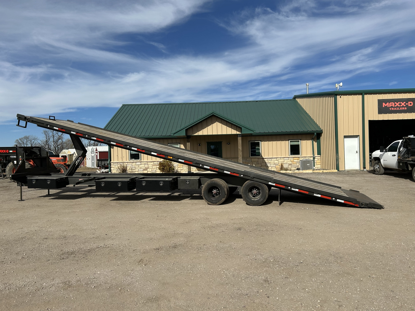 Used 2025 MAXX-D TDX 102X40 Flatbed Trailer